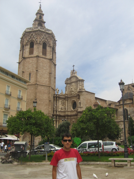 Miguelete y puerta Principal de la Catedral de Valencia